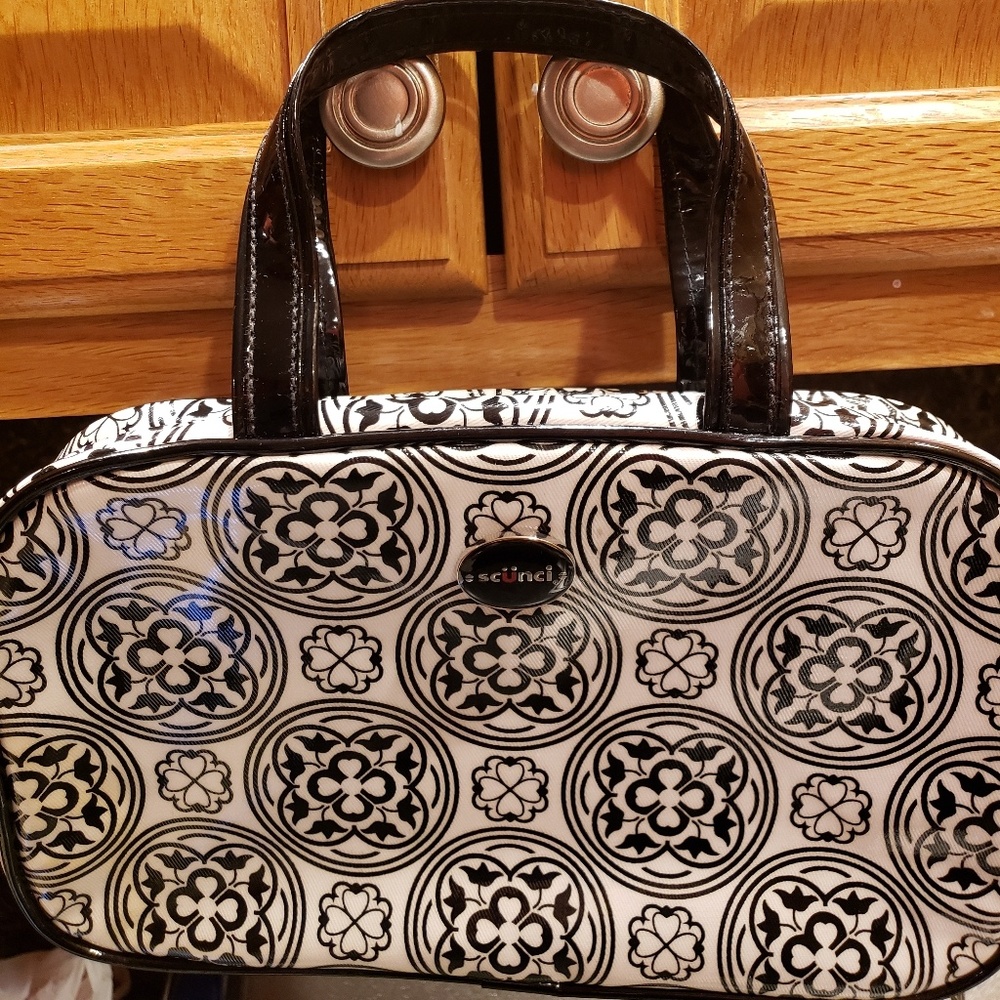 Makeup bag